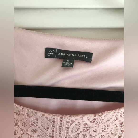 Adrianna Papell pink lace 3/4 sleeve top - Picture 4 of 5